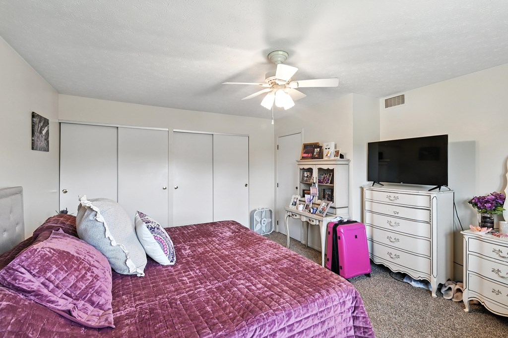 818 Red Oak Trail, Mansfield, Ohio 44904, 2 Bedrooms Bedrooms, ,1 BathroomBathrooms,Residential,For Sale,Red Oak Trail,9067870