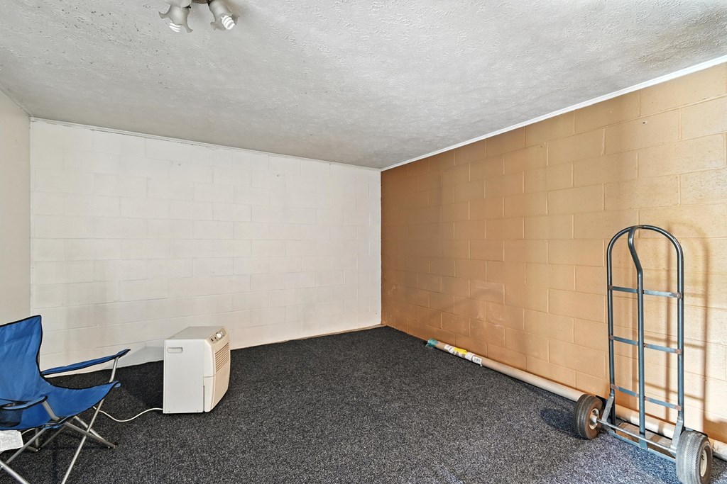 818 Red Oak Trail, Mansfield, Ohio 44904, 2 Bedrooms Bedrooms, ,1 BathroomBathrooms,Residential,For Sale,Red Oak Trail,9067870