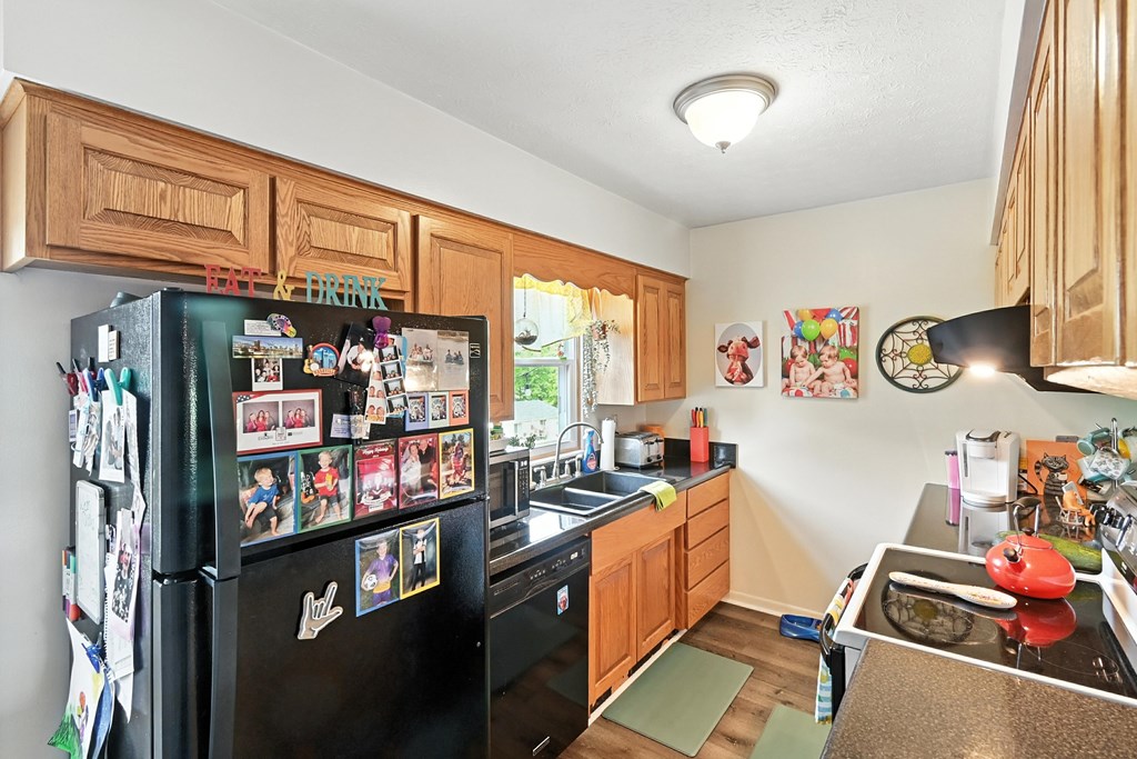 818 Red Oak Trail, Mansfield, Ohio 44904, 2 Bedrooms Bedrooms, ,1 BathroomBathrooms,Residential,For Sale,Red Oak Trail,9067870