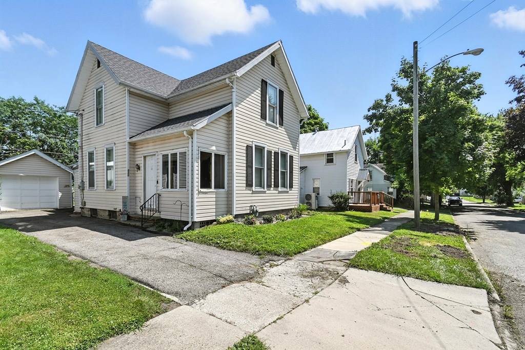 520 Park Avenue, Bucyrus, Ohio 44820, 3 Bedrooms Bedrooms, ,1 BathroomBathrooms,Residential,For Sale,Park Avenue,9067881
