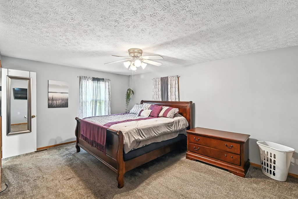 1585 Beal Road, Mansfield, Ohio 44903, 4 Bedrooms Bedrooms, ,2 BathroomsBathrooms,Residential,For Sale,Beal Road,9067883