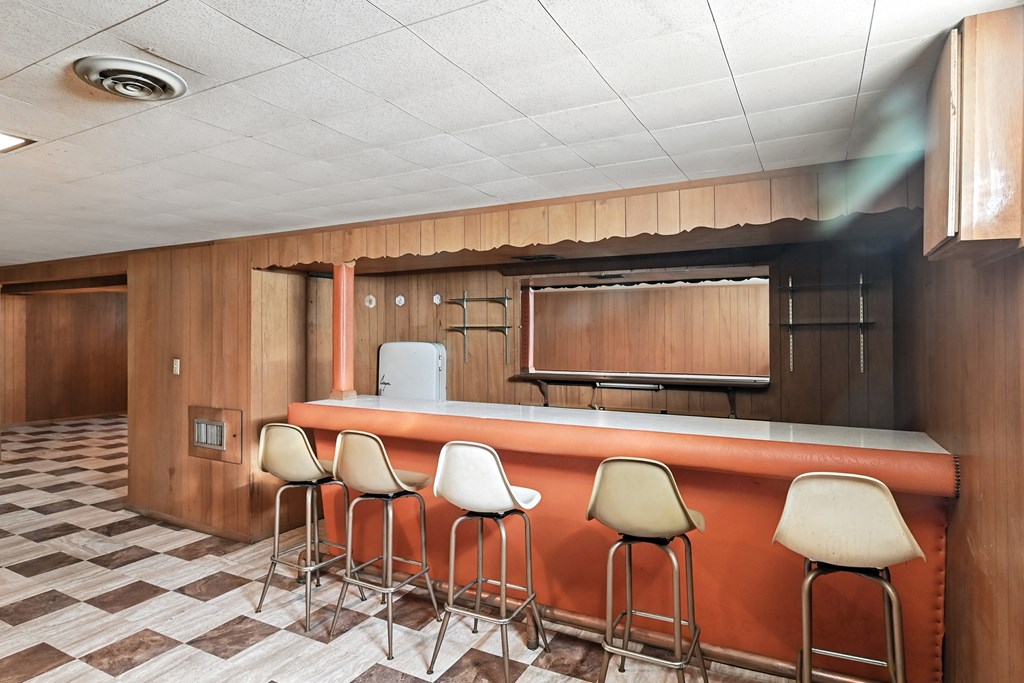 381 Brenda Drive, Mansfield, Ohio 44907, 3 Bedrooms Bedrooms, ,1 BathroomBathrooms,Residential,For Sale,Brenda Drive,9067899