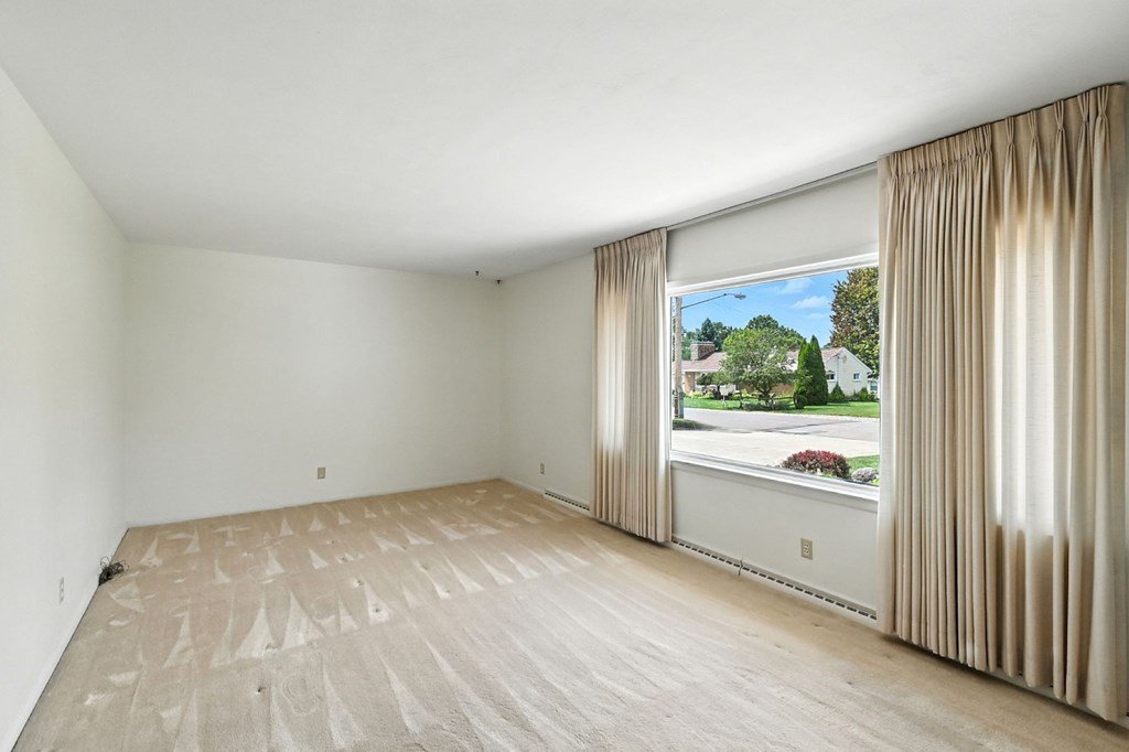 1253 Knapp Road, Mansfield, Ohio 44907, 3 Bedrooms Bedrooms, ,2 BathroomsBathrooms,Residential,For Sale,Knapp Road,9067908