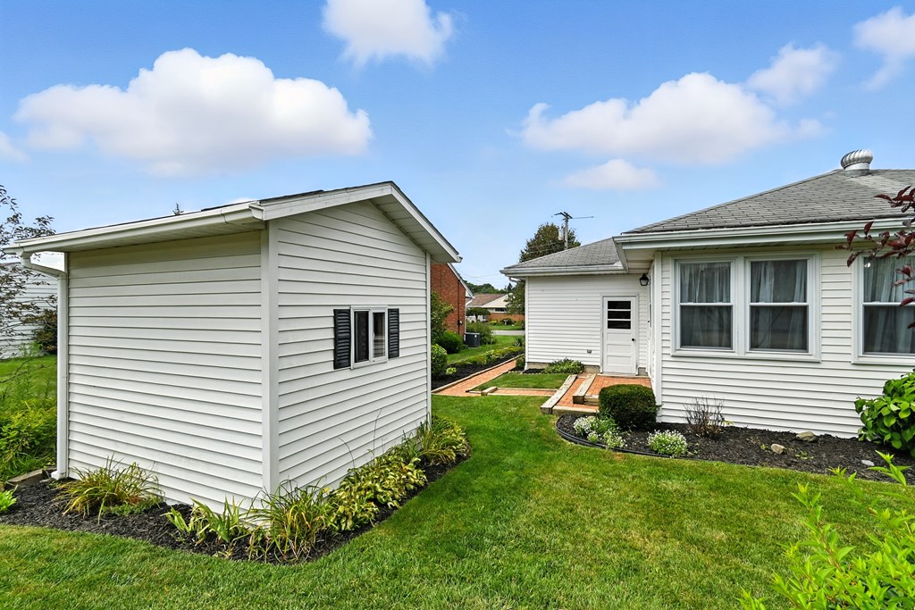 1253 Knapp Road, Mansfield, Ohio 44907, 3 Bedrooms Bedrooms, ,2 BathroomsBathrooms,Residential,For Sale,Knapp Road,9067908