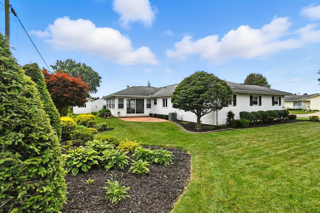 1253 Knapp Road, Mansfield, Ohio 44907, 3 Bedrooms Bedrooms, ,2 BathroomsBathrooms,Residential,For Sale,Knapp Road,9067908