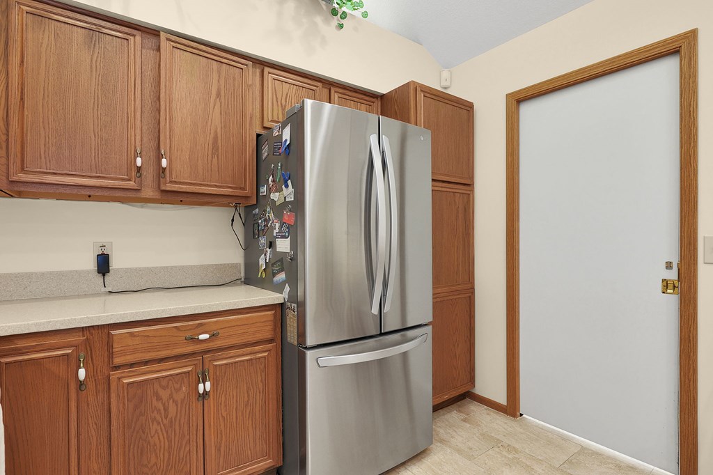 5 Woodberry Drive, Mount Vernon, Ohio 43050, 2 Bedrooms Bedrooms, ,2 BathroomsBathrooms,Residential,For Sale,Woodberry Drive,9067909