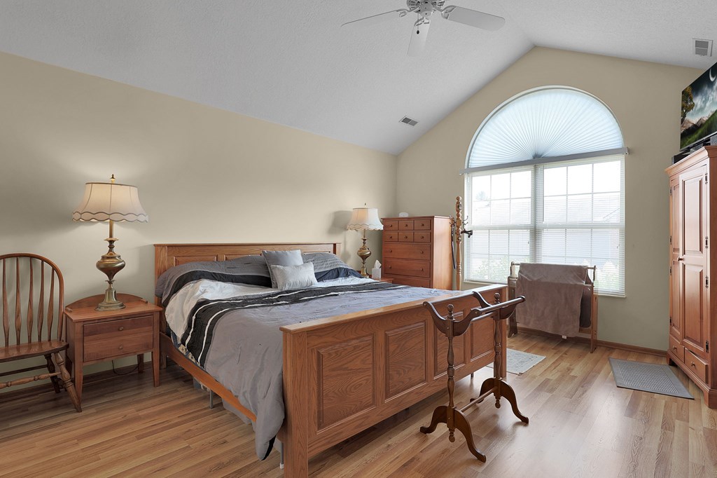 5 Woodberry Drive, Mount Vernon, Ohio 43050, 2 Bedrooms Bedrooms, ,2 BathroomsBathrooms,Residential,For Sale,Woodberry Drive,9067909