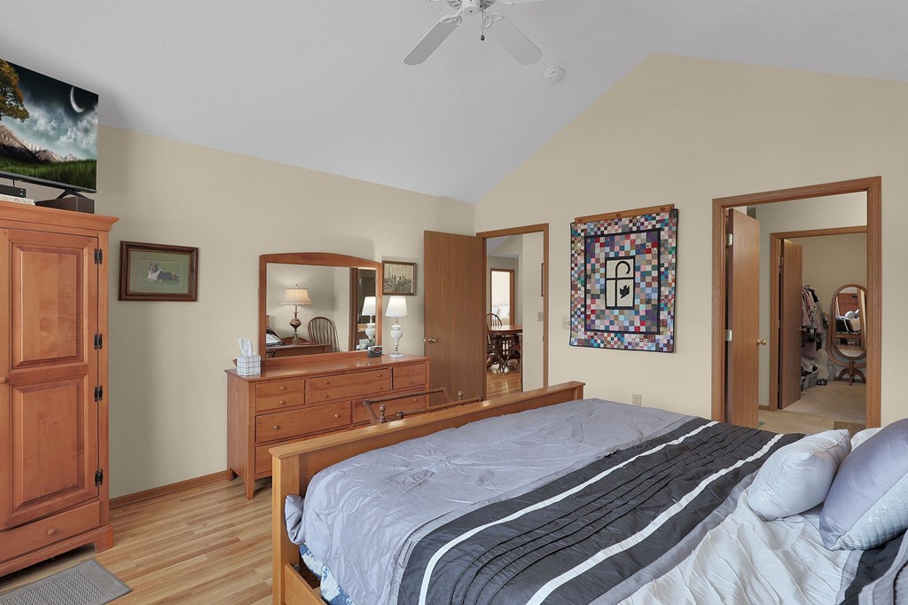 5 Woodberry Drive, Mount Vernon, Ohio 43050, 2 Bedrooms Bedrooms, ,2 BathroomsBathrooms,Residential,For Sale,Woodberry Drive,9067909