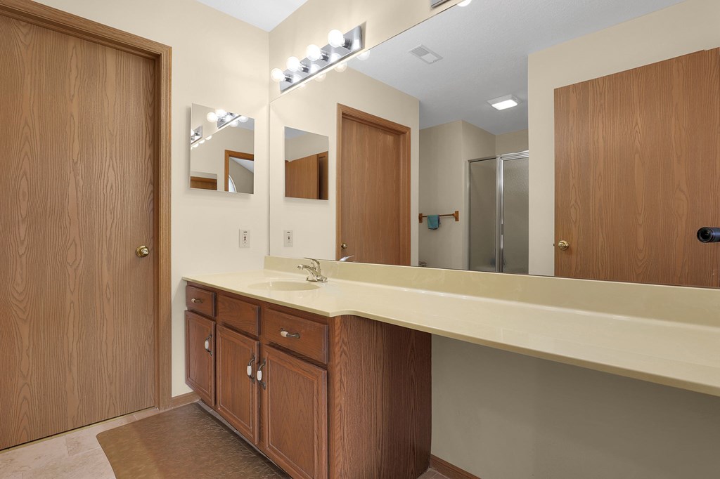 5 Woodberry Drive, Mount Vernon, Ohio 43050, 2 Bedrooms Bedrooms, ,2 BathroomsBathrooms,Residential,For Sale,Woodberry Drive,9067909