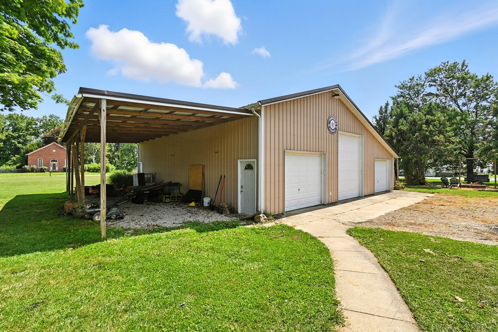 5934 Market Street, Mount Gilead, Ohio 43338, 5 Bedrooms Bedrooms, ,2 BathroomsBathrooms,Residential,For Sale,Market Street,9067914