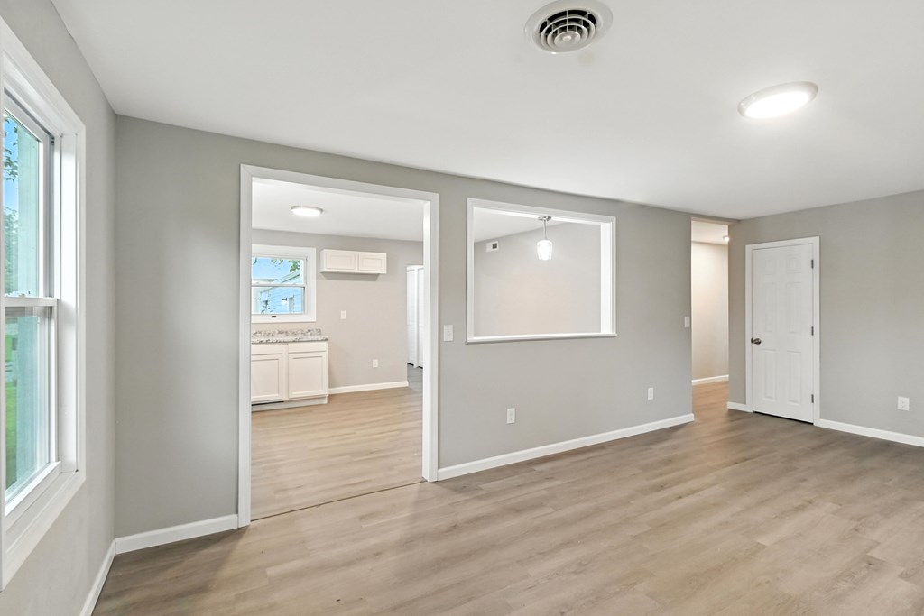 301 Forrest Street, Continental, Ohio 45831, 4 Bedrooms Bedrooms, ,2 BathroomsBathrooms,Residential,For Sale,Forrest Street,9067925