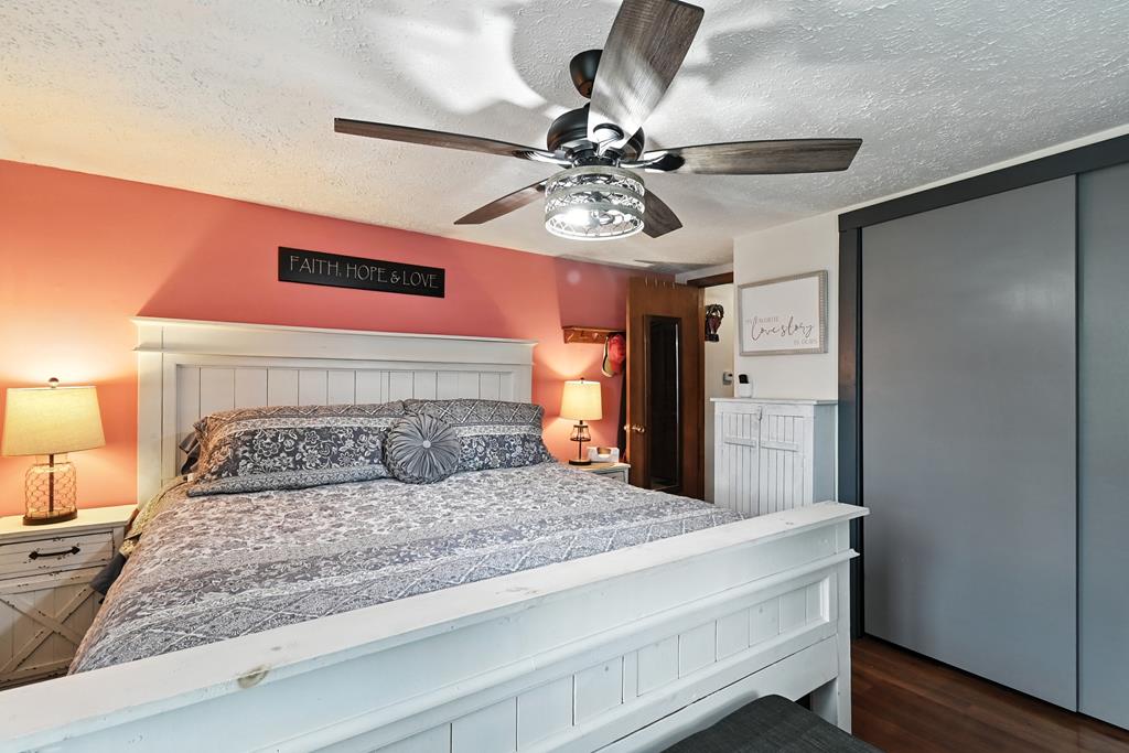 28 N Stewart Road, Mansfield, Ohio 44905, 3 Bedrooms Bedrooms, ,1 BathroomBathrooms,Residential,For Sale,Stewart Road,9067932