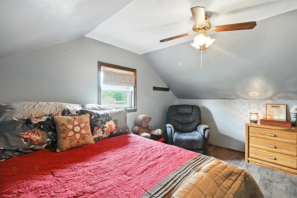 28 N Stewart Road, Mansfield, Ohio 44905, 3 Bedrooms Bedrooms, ,1 BathroomBathrooms,Residential,For Sale,Stewart Road,9067932