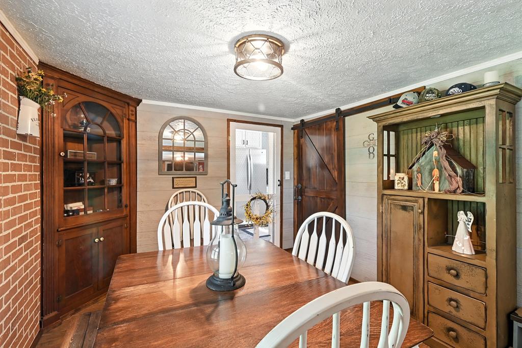 28 N Stewart Road, Mansfield, Ohio 44905, 3 Bedrooms Bedrooms, ,1 BathroomBathrooms,Residential,For Sale,Stewart Road,9067932