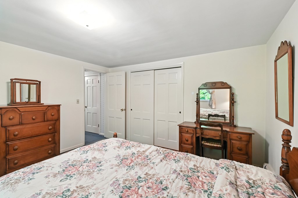 1436 Beechdale Drive, Mansfield, Ohio 44907, 4 Bedrooms Bedrooms, ,2 BathroomsBathrooms,Residential,For Sale,Beechdale Drive,9067933