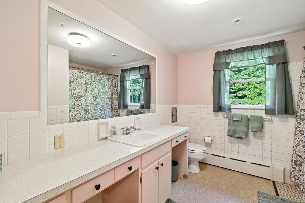 1436 Beechdale Drive, Mansfield, Ohio 44907, 4 Bedrooms Bedrooms, ,2 BathroomsBathrooms,Residential,For Sale,Beechdale Drive,9067933