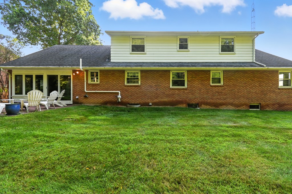 1436 Beechdale Drive, Mansfield, Ohio 44907, 4 Bedrooms Bedrooms, ,2 BathroomsBathrooms,Residential,For Sale,Beechdale Drive,9067933