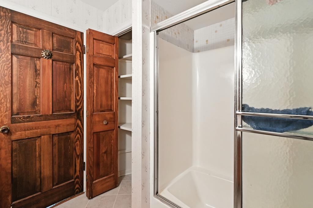 1691 Willowick, Mansfield, Ohio 44907, 8 Bedrooms Bedrooms, ,4 BathroomsBathrooms,Residential,For Sale,Willowick,9067934