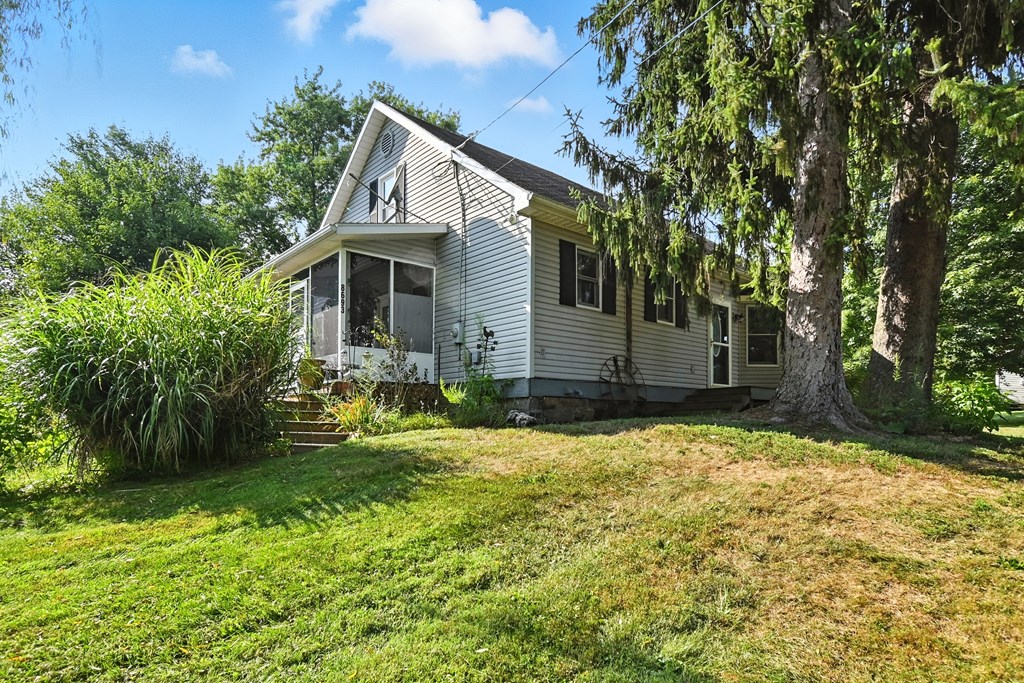 8693 Grove Church Road, Gambier, Ohio 43022, 2 Bedrooms Bedrooms, ,1 BathroomBathrooms,Residential,For Sale,Grove Church Road,9067947