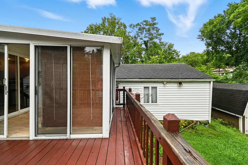 421 Cline Avenue, Mansfield, Ohio 44907, 3 Bedrooms Bedrooms, ,2 BathroomsBathrooms,Residential,For Sale,Cline Avenue,9067974