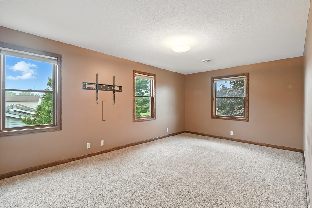 56 Lexington-Ontario Road, Ontario, Ohio 44903, 5 Bedrooms Bedrooms, ,3 BathroomsBathrooms,Residential,For Sale,Lexington-Ontario Road,9067973