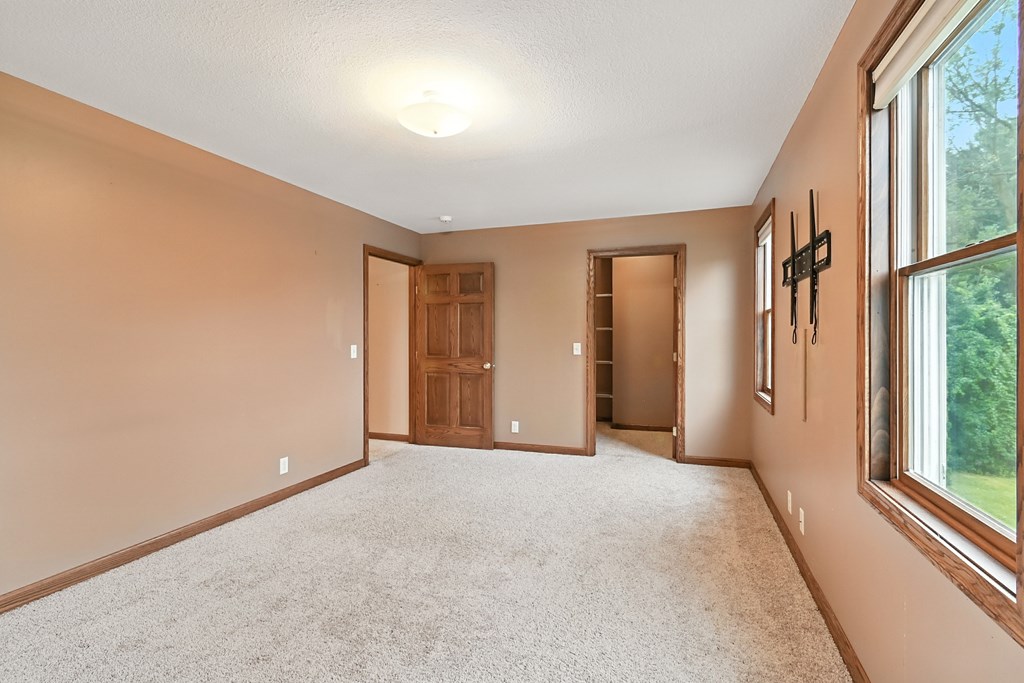 56 Lexington-Ontario Road, Ontario, Ohio 44903, 5 Bedrooms Bedrooms, ,3 BathroomsBathrooms,Residential,For Sale,Lexington-Ontario Road,9067973
