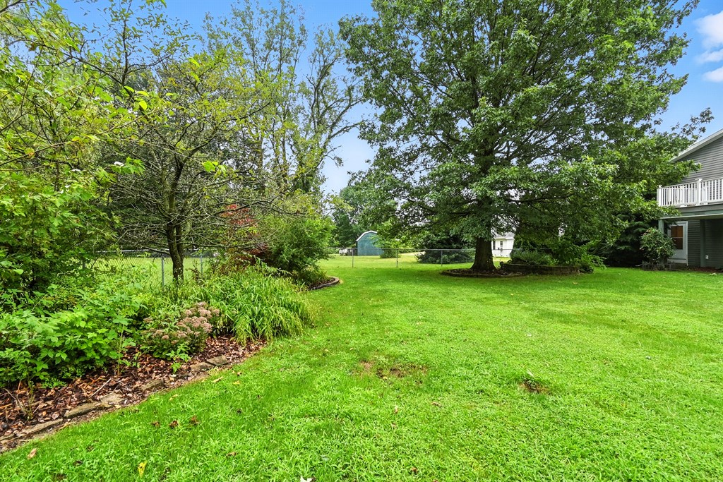56 Lexington-Ontario Road, Ontario, Ohio 44903, 5 Bedrooms Bedrooms, ,3 BathroomsBathrooms,Residential,For Sale,Lexington-Ontario Road,9067973