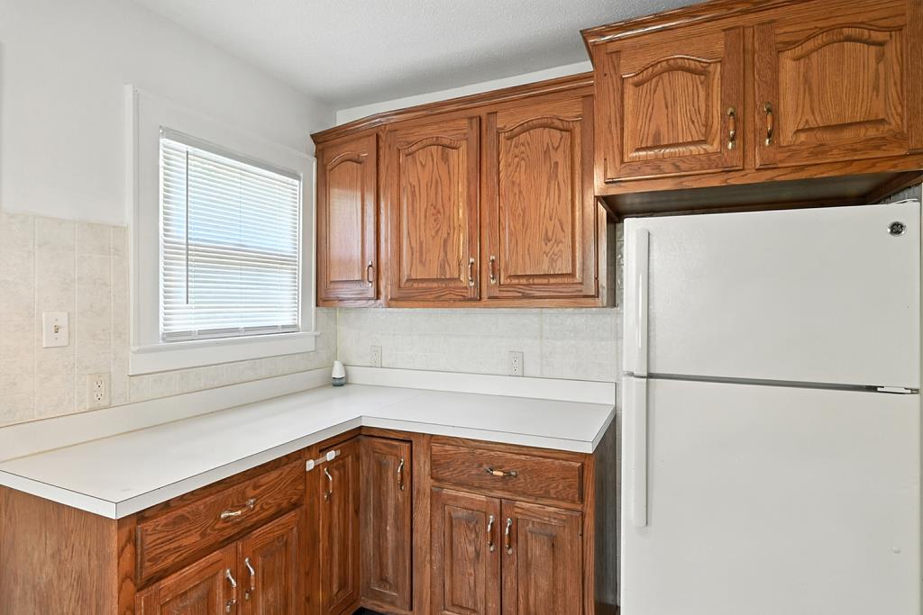505 Wood Street, Mansfield, Ohio 44907, 3 Bedrooms Bedrooms, ,1 BathroomBathrooms,Residential,For Sale,Wood Street,9067987