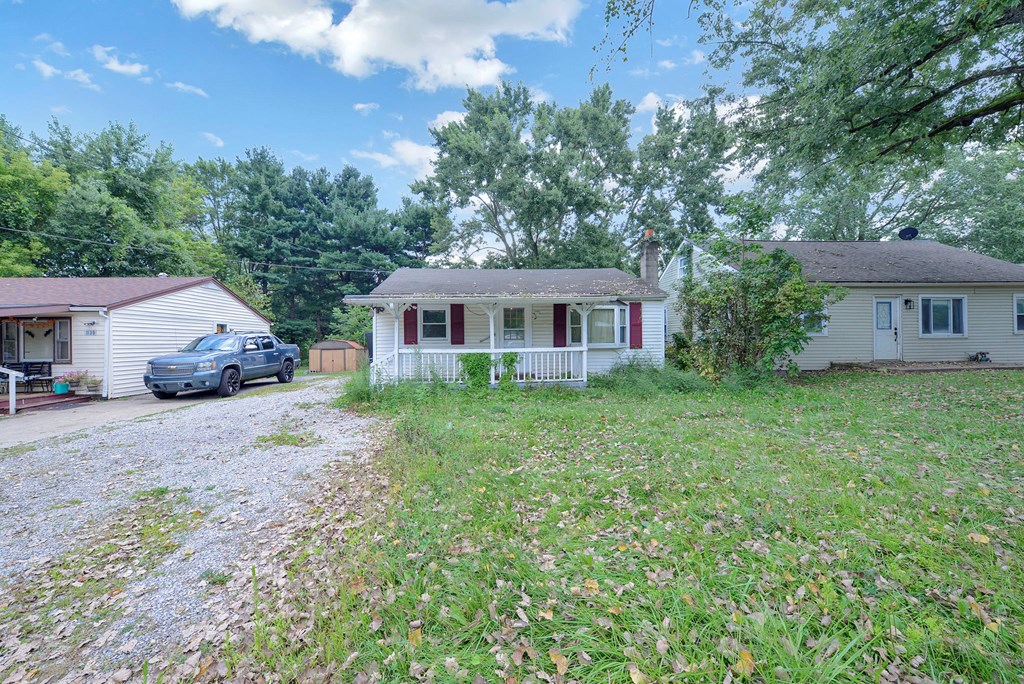 1134 Fairfax Avenue, Mansfield, Ohio 44906, 2 Bedrooms Bedrooms, ,1 BathroomBathrooms,Residential,For Sale,Fairfax Avenue,9069003