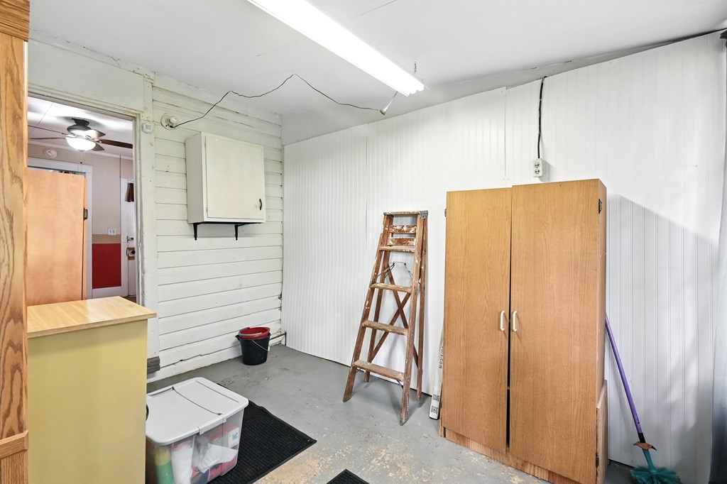 453 S Pierce Street, Galion, Ohio 44833, 2 Bedrooms Bedrooms, ,1 BathroomBathrooms,Residential,For Sale,Pierce Street,9069014