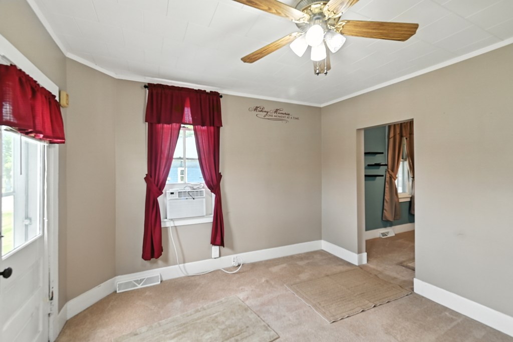 453 S Pierce Street, Galion, Ohio 44833, 2 Bedrooms Bedrooms, ,1 BathroomBathrooms,Residential,For Sale,Pierce Street,9069014