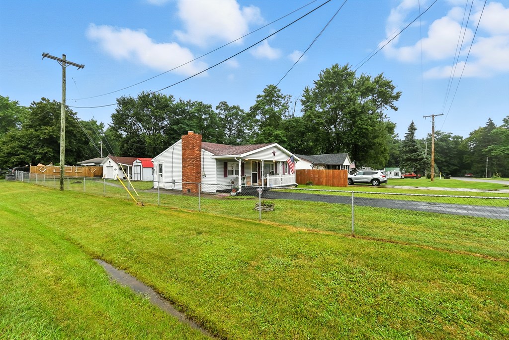 1245 N Trimble Road, Mansfield, Ohio 44906, 2 Bedrooms Bedrooms, ,1 BathroomBathrooms,Residential,For Sale,Trimble Road,9069058