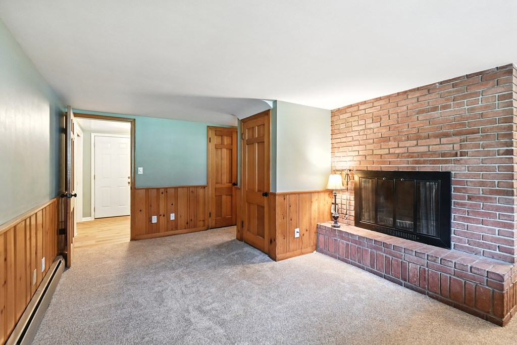 143 Kingwood Place, Mansfield, Ohio 44906, 3 Bedrooms Bedrooms, ,1 BathroomBathrooms,Residential,For Sale,Kingwood Place,9069059