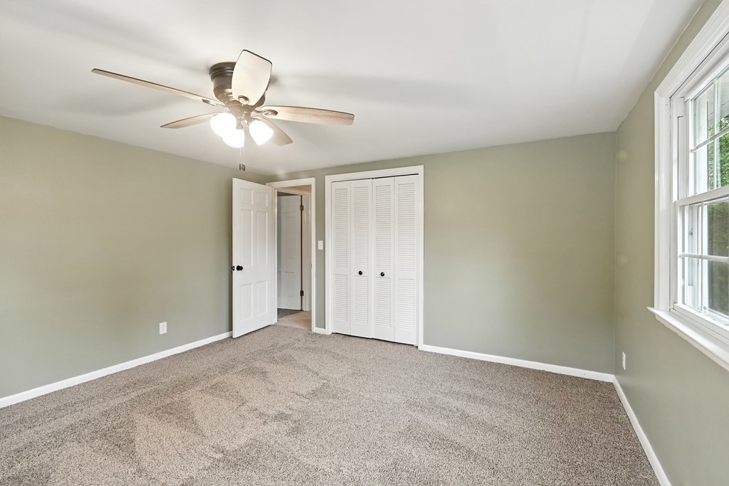143 Kingwood Place, Mansfield, Ohio 44906, 3 Bedrooms Bedrooms, ,1 BathroomBathrooms,Residential,For Sale,Kingwood Place,9069059