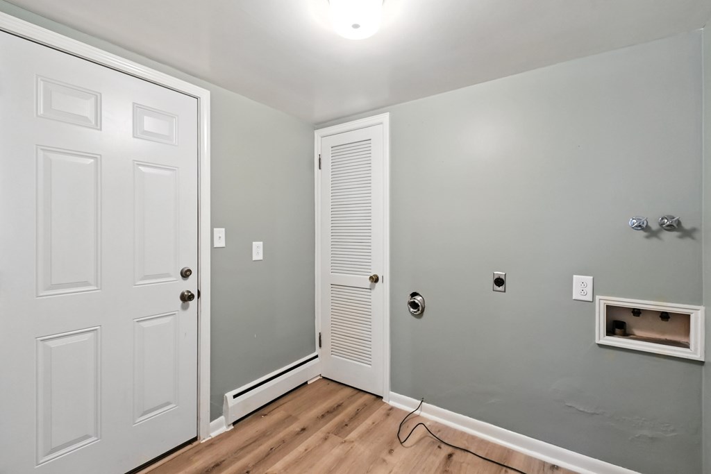 143 Kingwood Place, Mansfield, Ohio 44906, 3 Bedrooms Bedrooms, ,1 BathroomBathrooms,Residential,For Sale,Kingwood Place,9069059