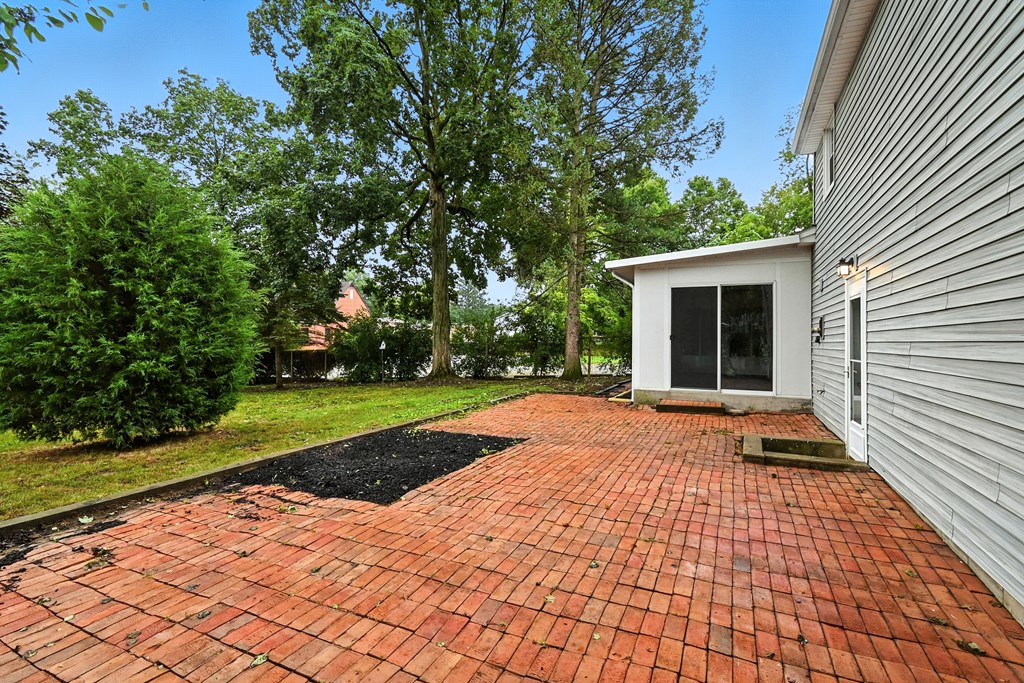 143 Kingwood Place, Mansfield, Ohio 44906, 3 Bedrooms Bedrooms, ,1 BathroomBathrooms,Residential,For Sale,Kingwood Place,9069059