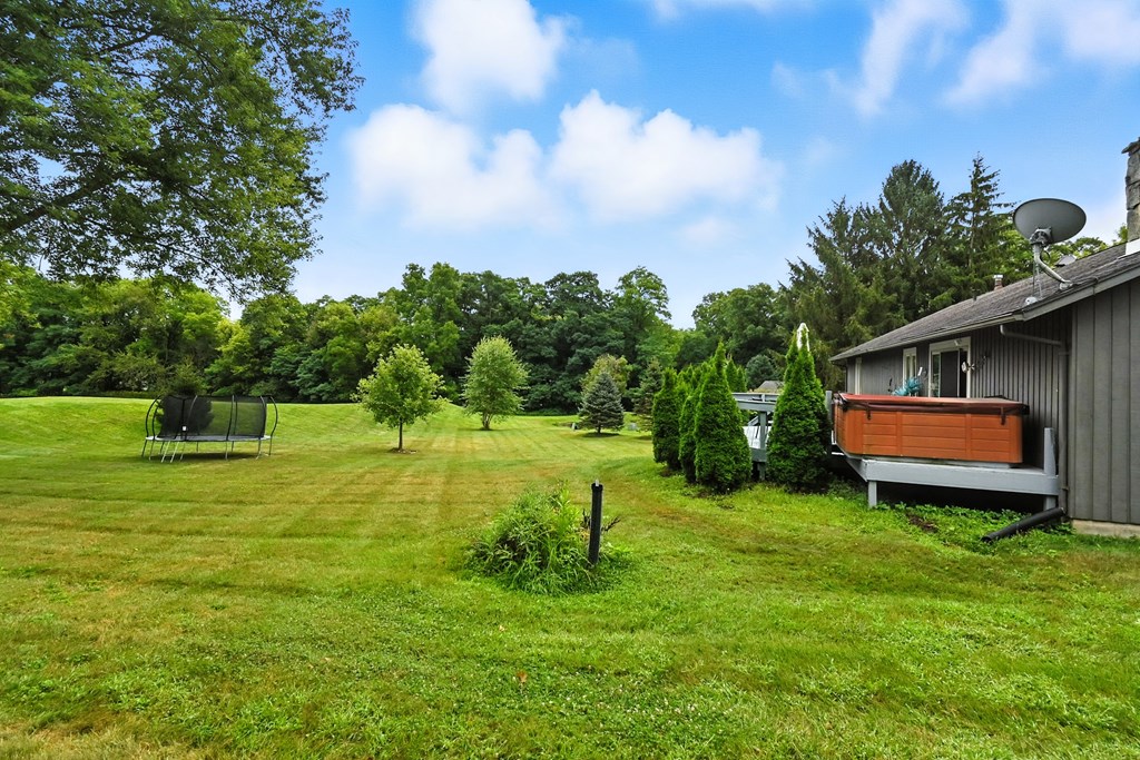20 Norfolk Drive, Lexington, Ohio 44904, 4 Bedrooms Bedrooms, ,2 BathroomsBathrooms,Residential,For Sale,Norfolk Drive,9069064
