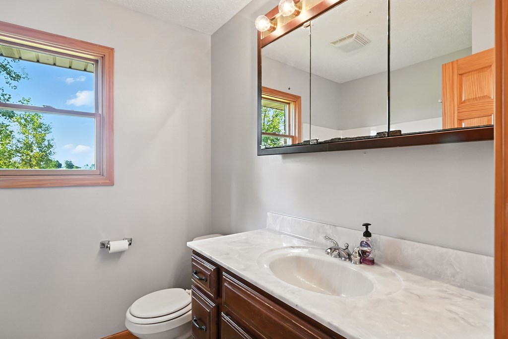 3096 N Decliff Road, New Bloomington, Ohio 43341, 4 Bedrooms Bedrooms, ,2 BathroomsBathrooms,Residential,For Sale,Decliff Road,9069065