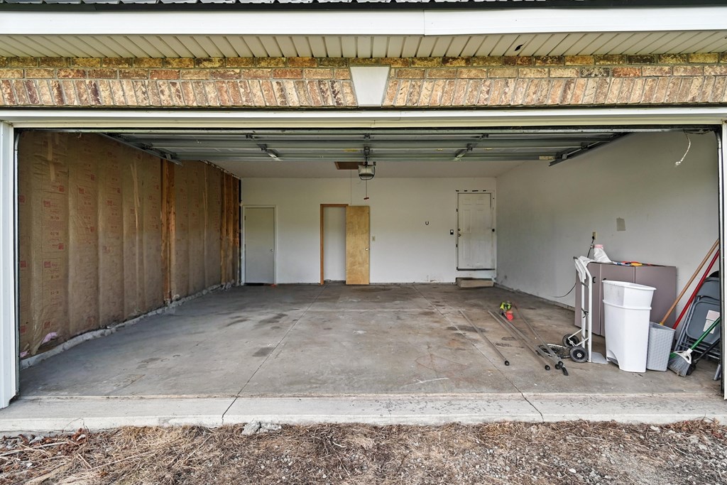 3096 N Decliff Road, New Bloomington, Ohio 43341, 4 Bedrooms Bedrooms, ,2 BathroomsBathrooms,Residential,For Sale,Decliff Road,9069065