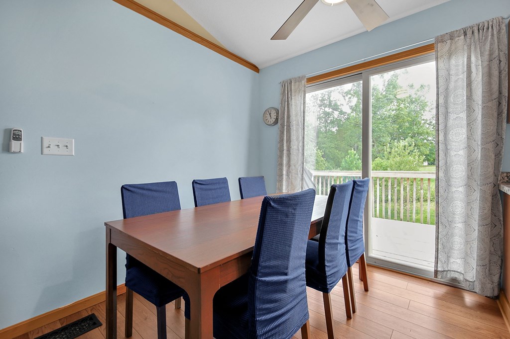 177 Lakeview Heights Drive, Howard, Ohio 43028, 4 Bedrooms Bedrooms, ,2 BathroomsBathrooms,Residential,For Sale,Lakeview Heights Drive,9069066