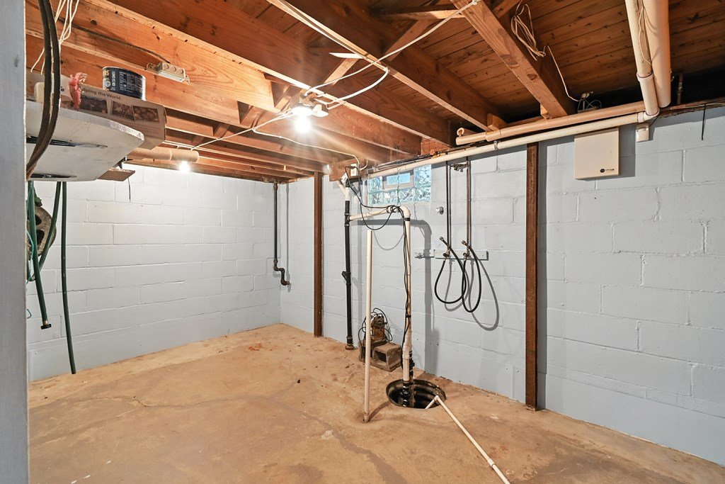 801 South Street, Galion, Ohio 44833, 2 Bedrooms Bedrooms, ,2 BathroomsBathrooms,Residential,For Sale,South Street,9069093
