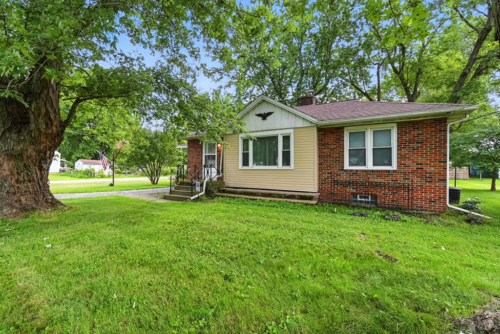 801 South Street, Galion, Ohio 44833, 2 Bedrooms Bedrooms, ,2 BathroomsBathrooms,Residential,For Sale,South Street,9069093