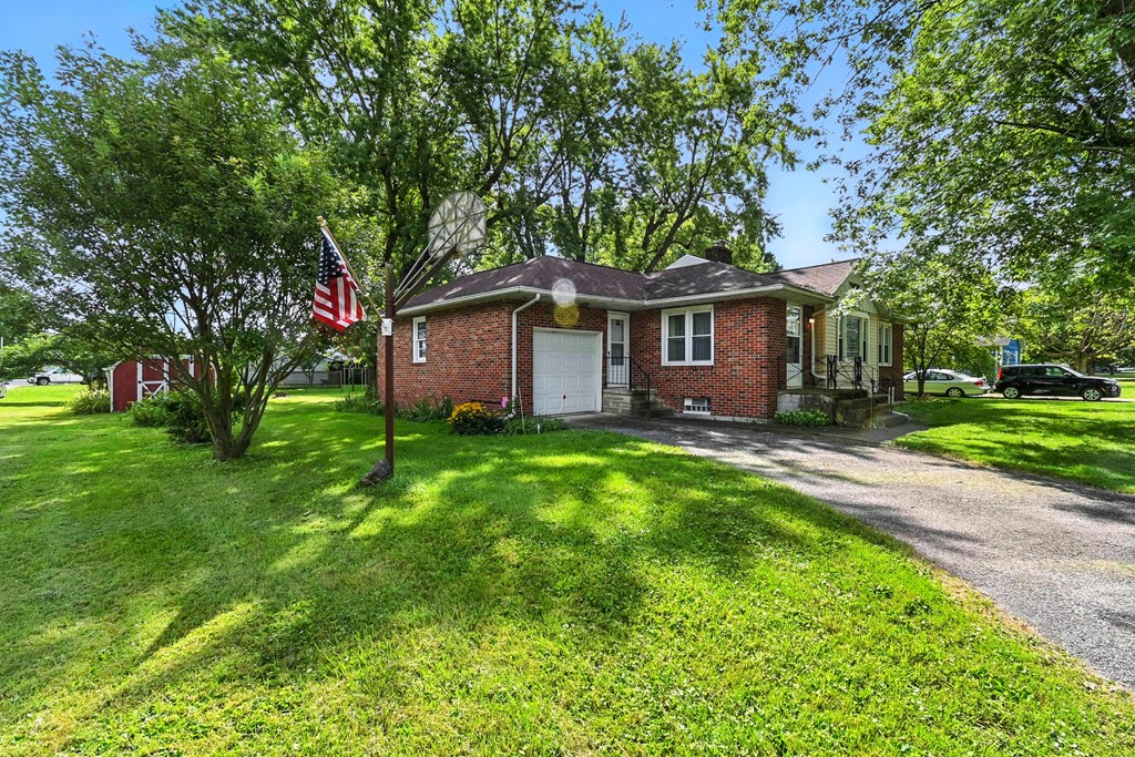 801 South Street, Galion, Ohio 44833, 2 Bedrooms Bedrooms, ,2 BathroomsBathrooms,Residential,For Sale,South Street,9069093