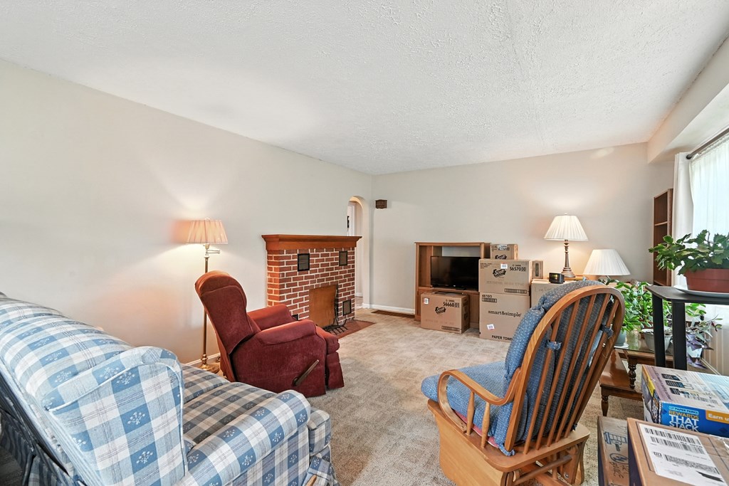 801 South Street, Galion, Ohio 44833, 2 Bedrooms Bedrooms, ,2 BathroomsBathrooms,Residential,For Sale,South Street,9069093