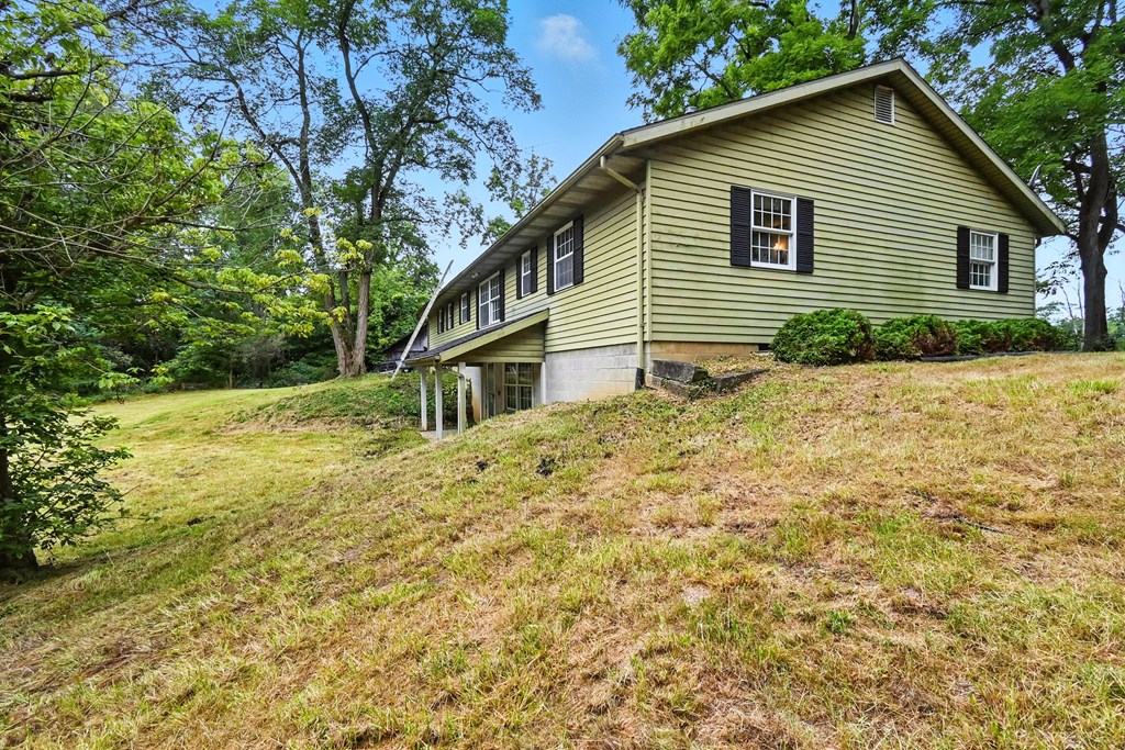 1513 Olentangy Road, Galion, Ohio 44833, 3 Bedrooms Bedrooms, ,1 BathroomBathrooms,Residential,For Sale,Olentangy Road,9069118