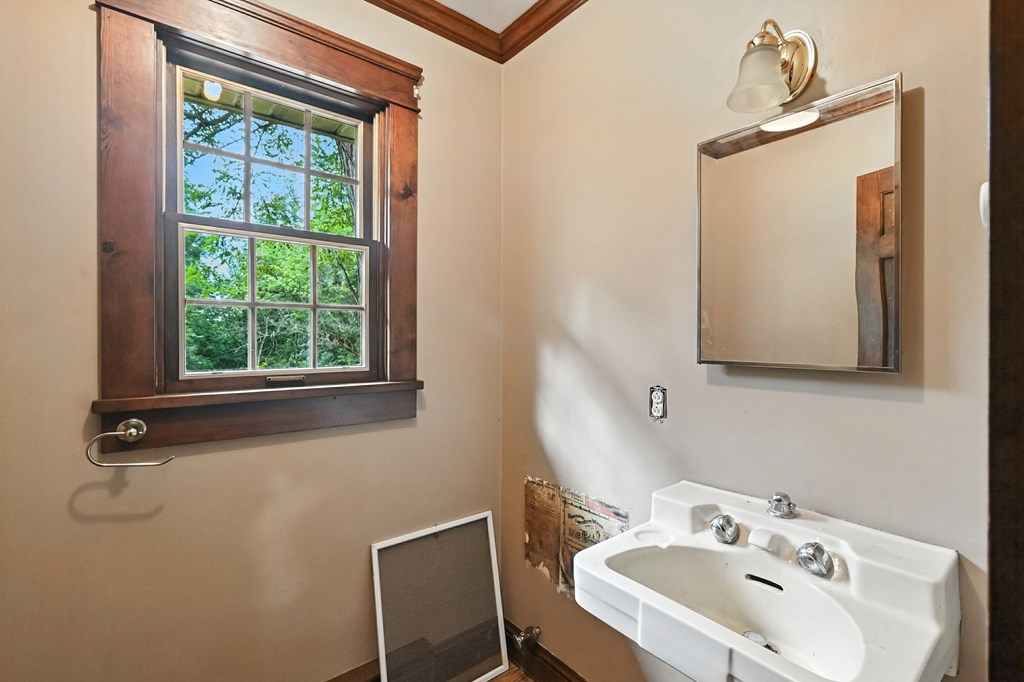 1513 Olentangy Road, Galion, Ohio 44833, 3 Bedrooms Bedrooms, ,1 BathroomBathrooms,Residential,For Sale,Olentangy Road,9069118