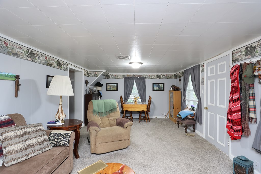 444 County Line Road, Crestline, Ohio 44827, 2 Bedrooms Bedrooms, ,1 BathroomBathrooms,Residential,For Sale,County Line Road,9069121