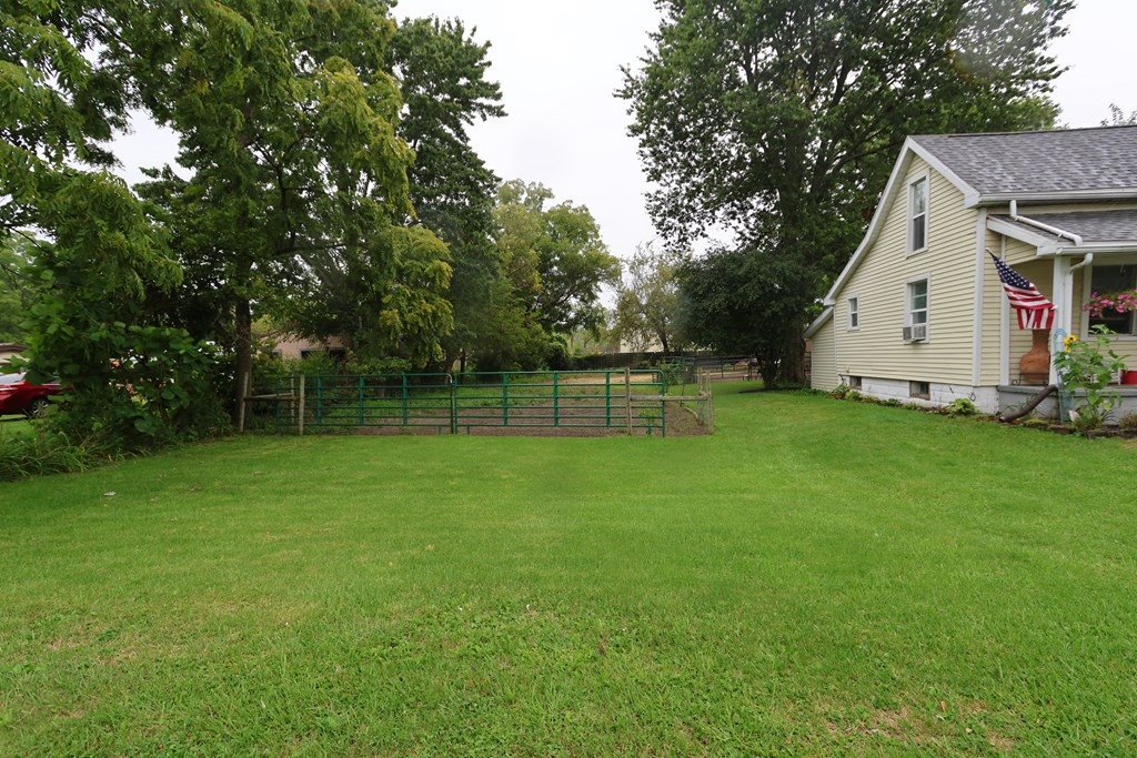 444 County Line Road, Crestline, Ohio 44827, 2 Bedrooms Bedrooms, ,1 BathroomBathrooms,Residential,For Sale,County Line Road,9069121