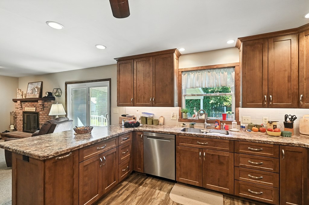 425 Mather Hill Drive, Wooster, Ohio 44691, 3 Bedrooms Bedrooms, ,2 BathroomsBathrooms,Residential,For Sale,Mather Hill Drive,9069122