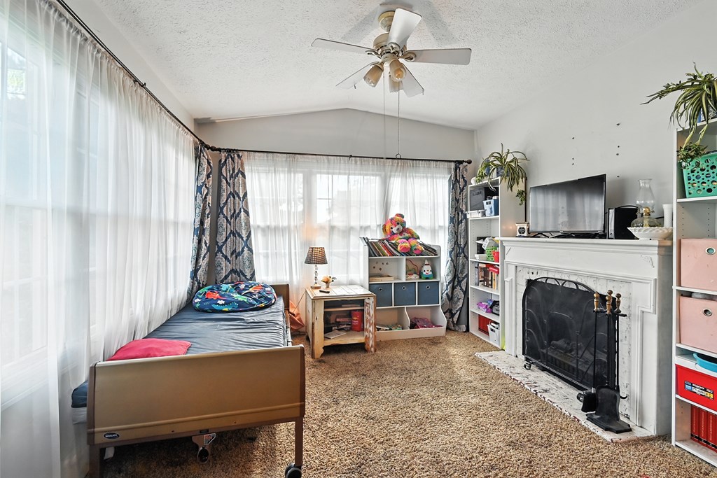 968 Highland Avenue, Galion, Ohio 44833, 4 Bedrooms Bedrooms, ,2 BathroomsBathrooms,Residential,For Sale,Highland Avenue,9069131
